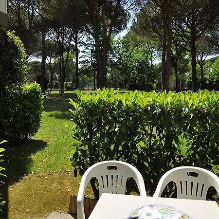 Apartman Cozy Flat In A With 3 Pools Bibione