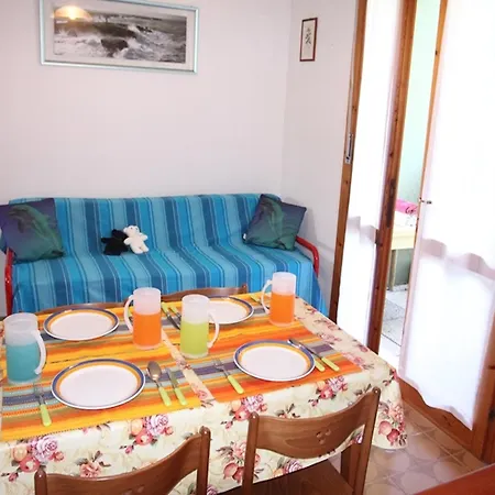 Cozy Flat In A With 3 Pools Apartman *