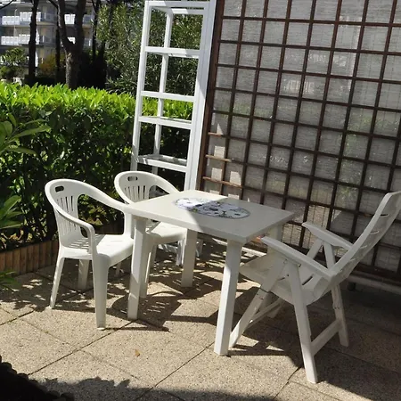 Apartman Cozy Flat In A With 3 Pools Bibione